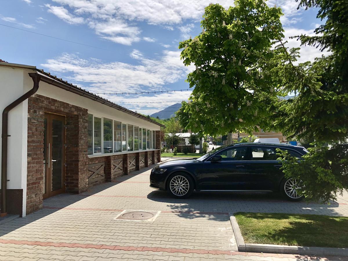 Nueva Park 3* Braşov